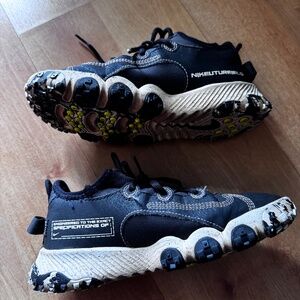 Nike futurefield boy 2.5